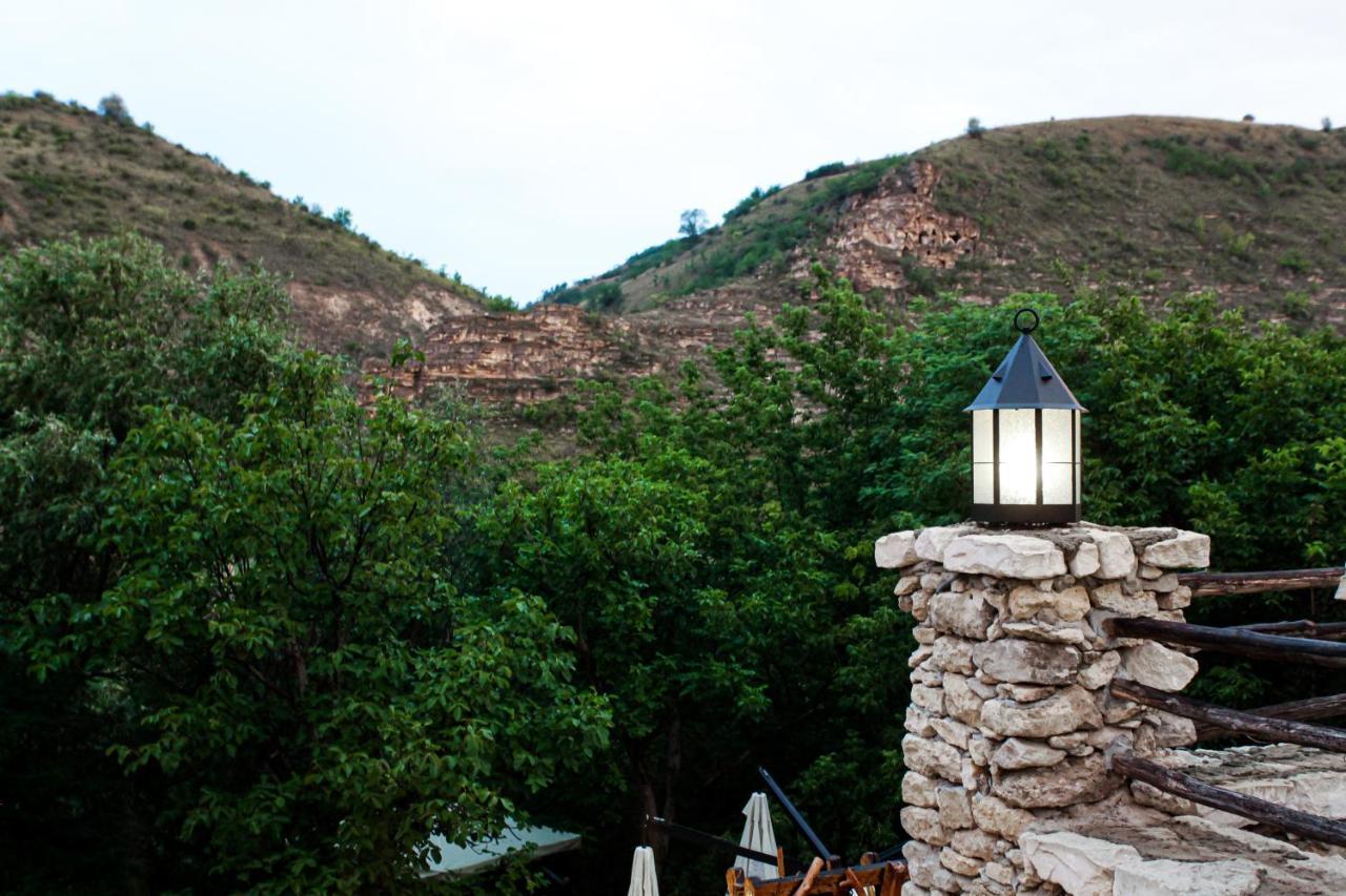 Vila Etnica Trebujeni Εξωτερικό φωτογραφία