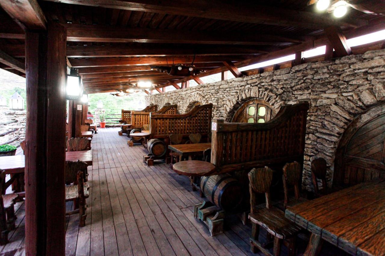 Vila Etnica Trebujeni Εξωτερικό φωτογραφία